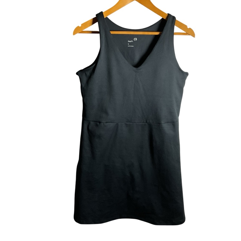 Gap Fit Black Sleeveless Dress Padded Cups Stretch Skort Athleisure